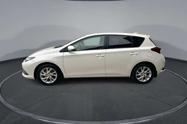 2016 Toyota Corolla Ascent Sport ZRE182R