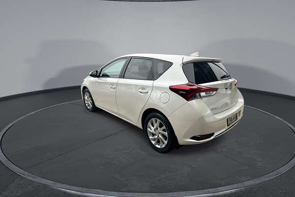 2016 Toyota Corolla Ascent Sport ZRE182R