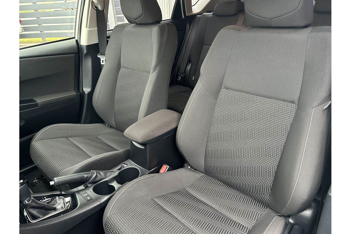 2016 Toyota Corolla Ascent Sport ZRE182R