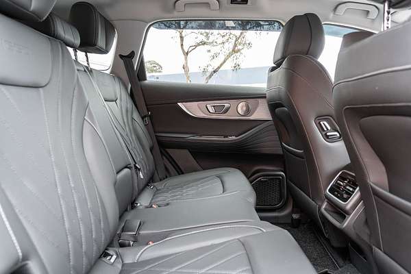 2025 Chery Tiggo 8 Pro Max Ultimate AWD