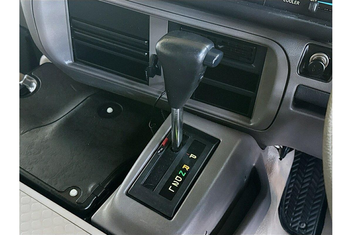 2009 Toyota Coaster DELUXE (LWB) XZB50R 07 UPGRADE