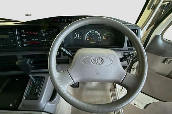 2009 Toyota Coaster DELUXE (LWB) XZB50R 07 UPGRADE