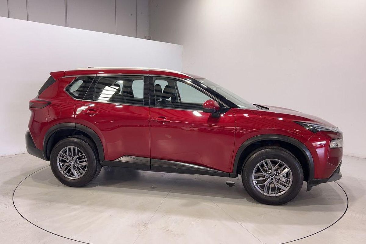2023 Nissan X-TRAIL ST T33