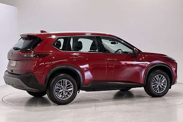 2023 Nissan X-TRAIL ST T33