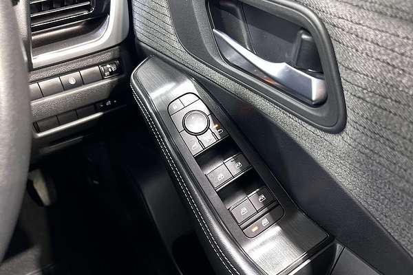 2023 Nissan X-TRAIL ST T33