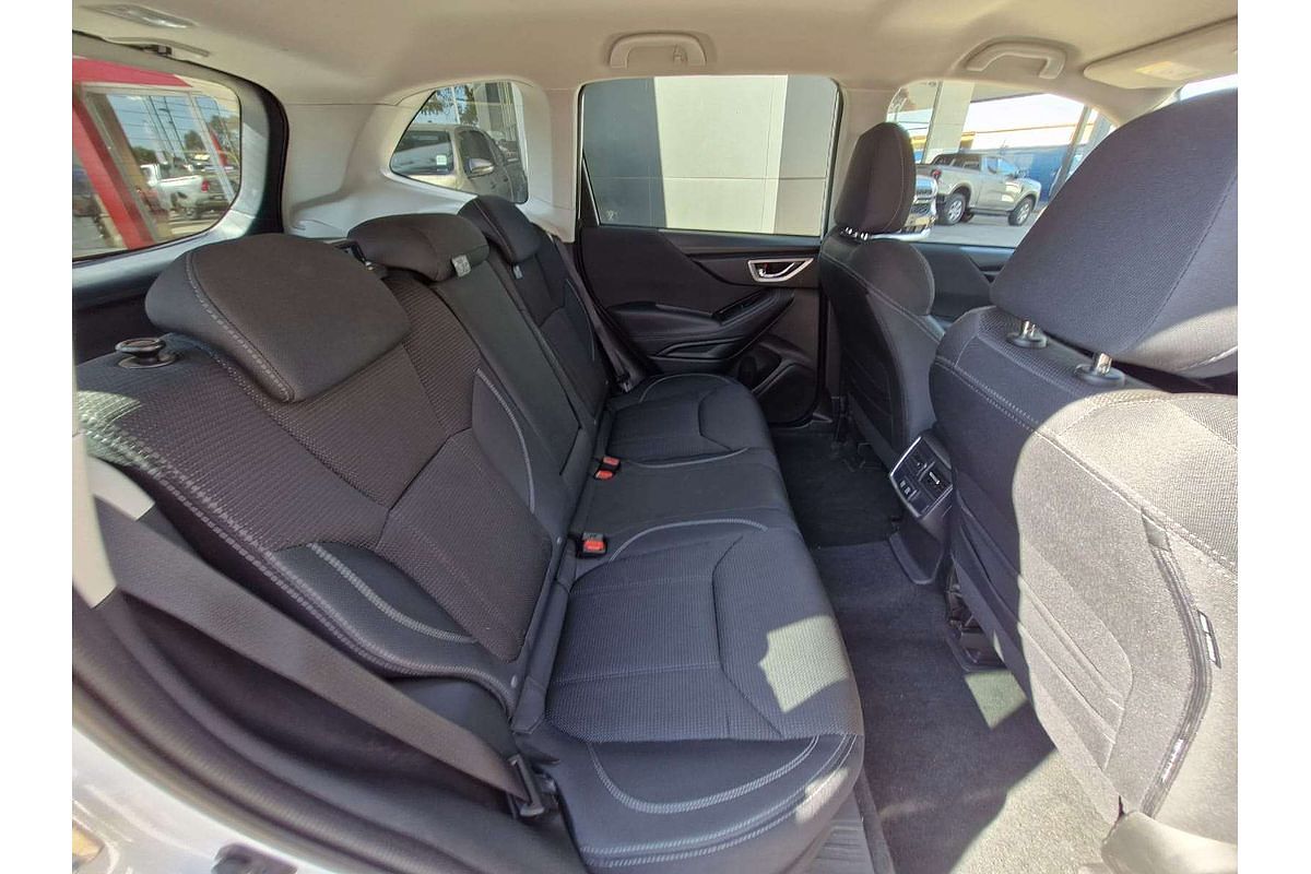 2023 Subaru Forester 2.5i S5