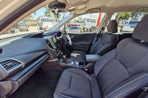 2023 Subaru Forester 2.5i S5