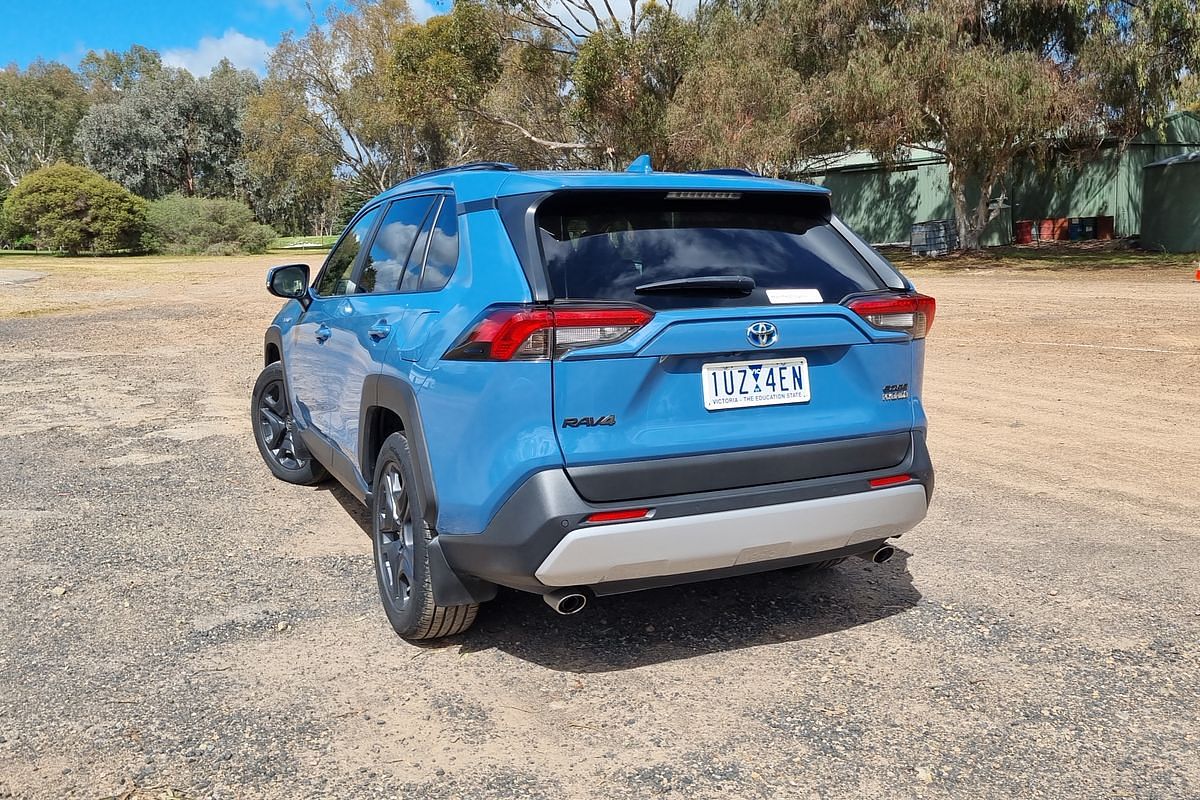 2021 Toyota RAV4 Edge AXAH54R