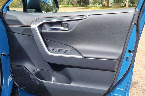 2021 Toyota RAV4 Edge AXAH54R