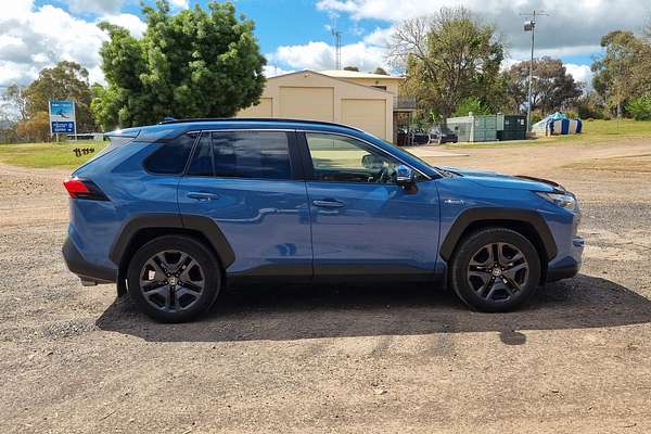 2021 Toyota RAV4 Edge AXAH54R