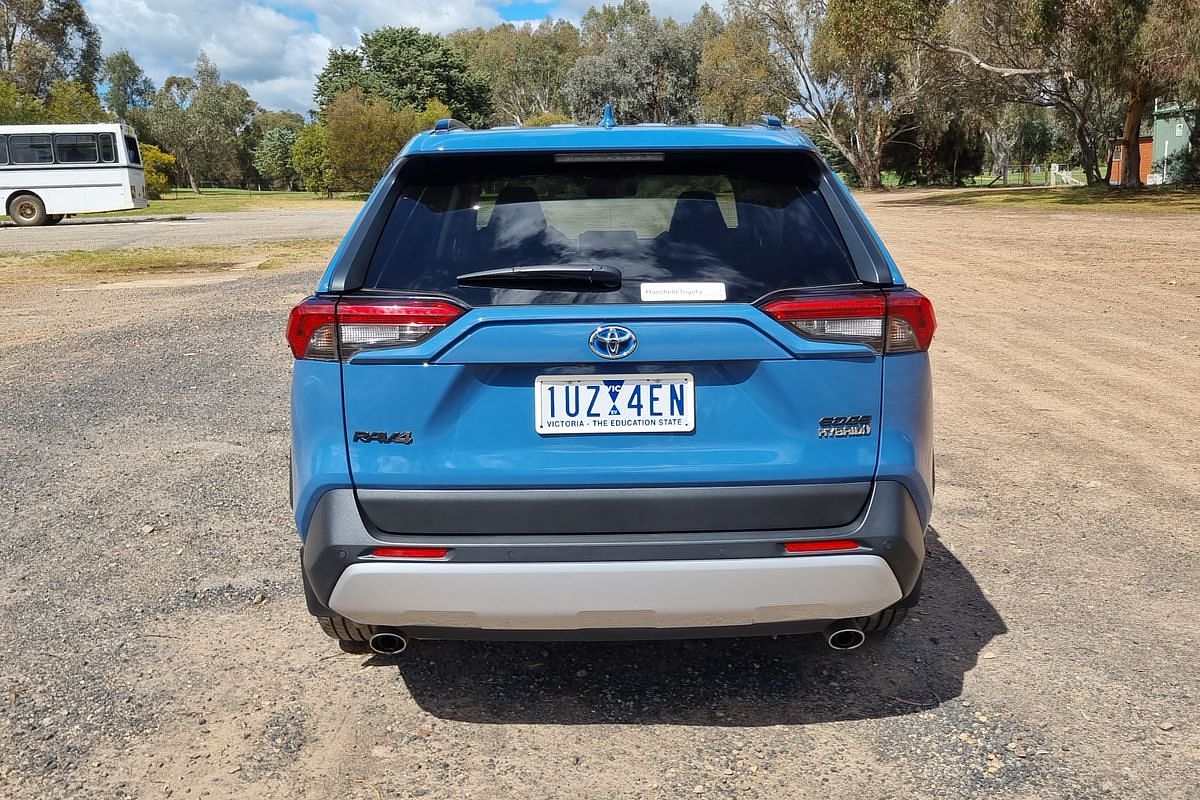 2021 Toyota RAV4 Edge AXAH54R