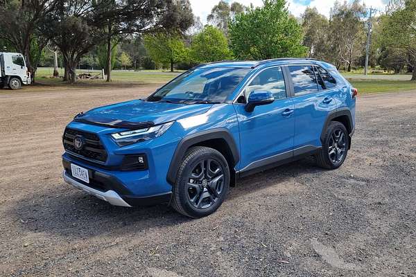 2021 Toyota RAV4 Edge AXAH54R
