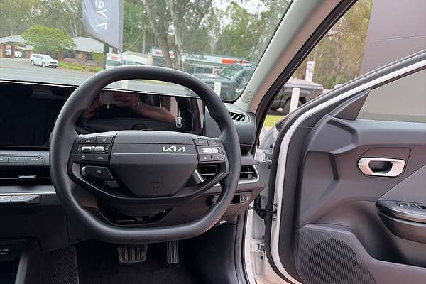 2025 Kia K4 Sport CL4m