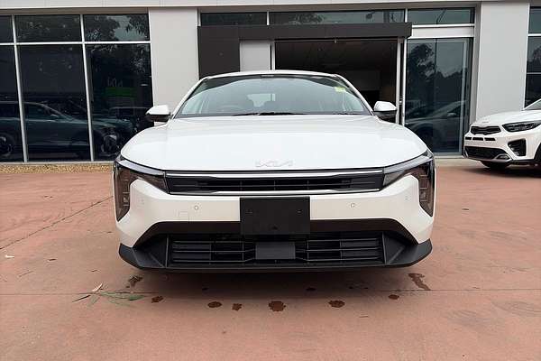 2025 Kia K4 Sport CL4m
