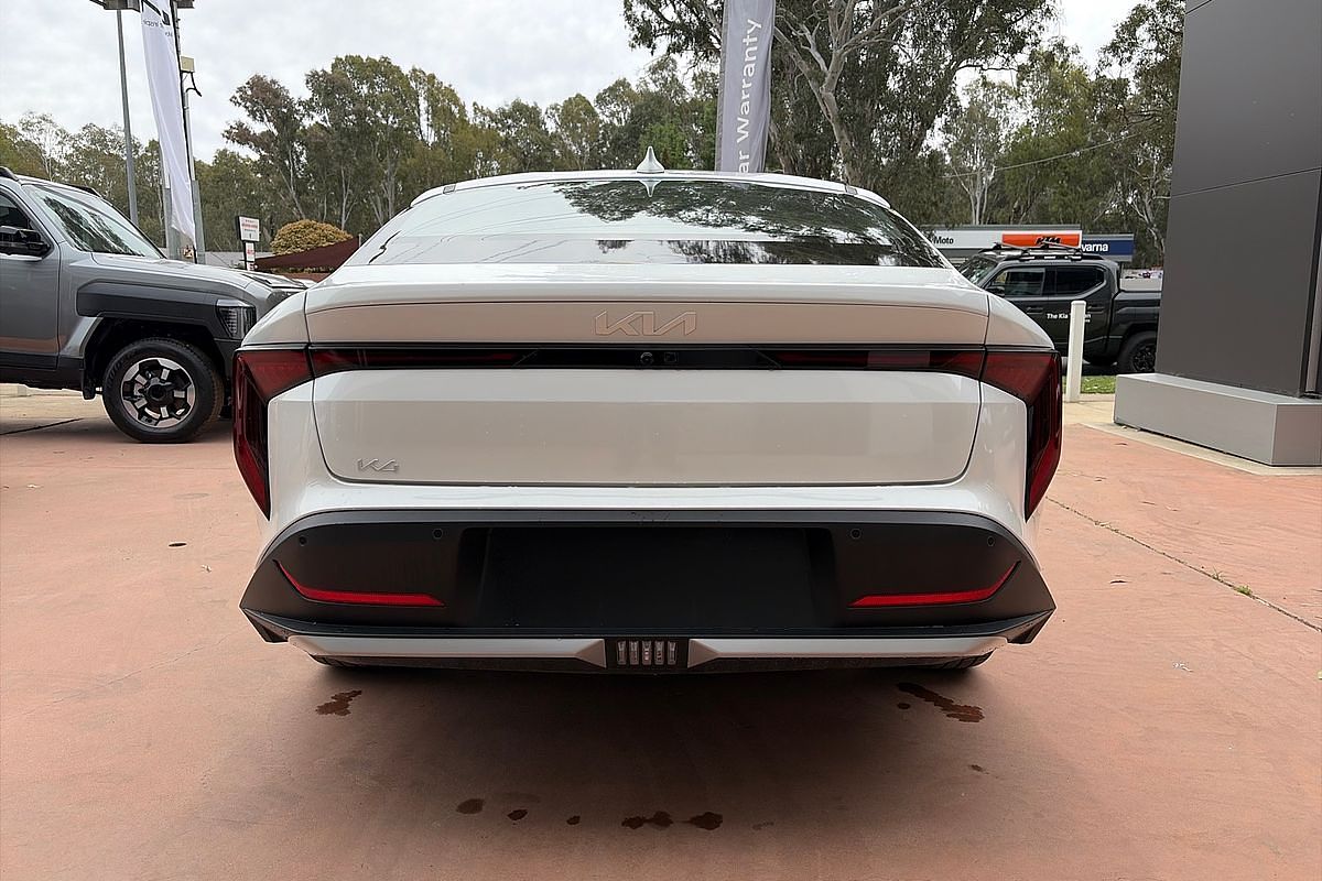 2025 Kia K4 Sport CL4m