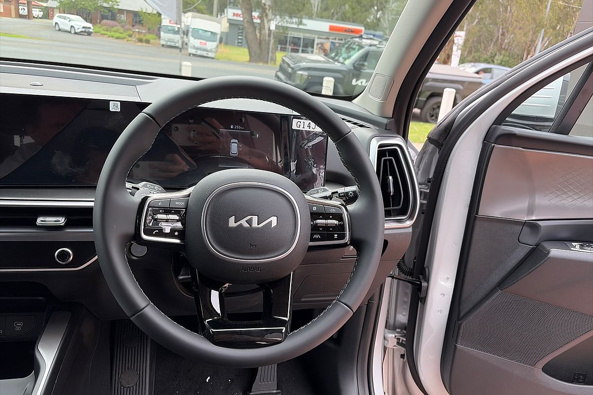 2025 Kia Sorento Sport MQ4 PE