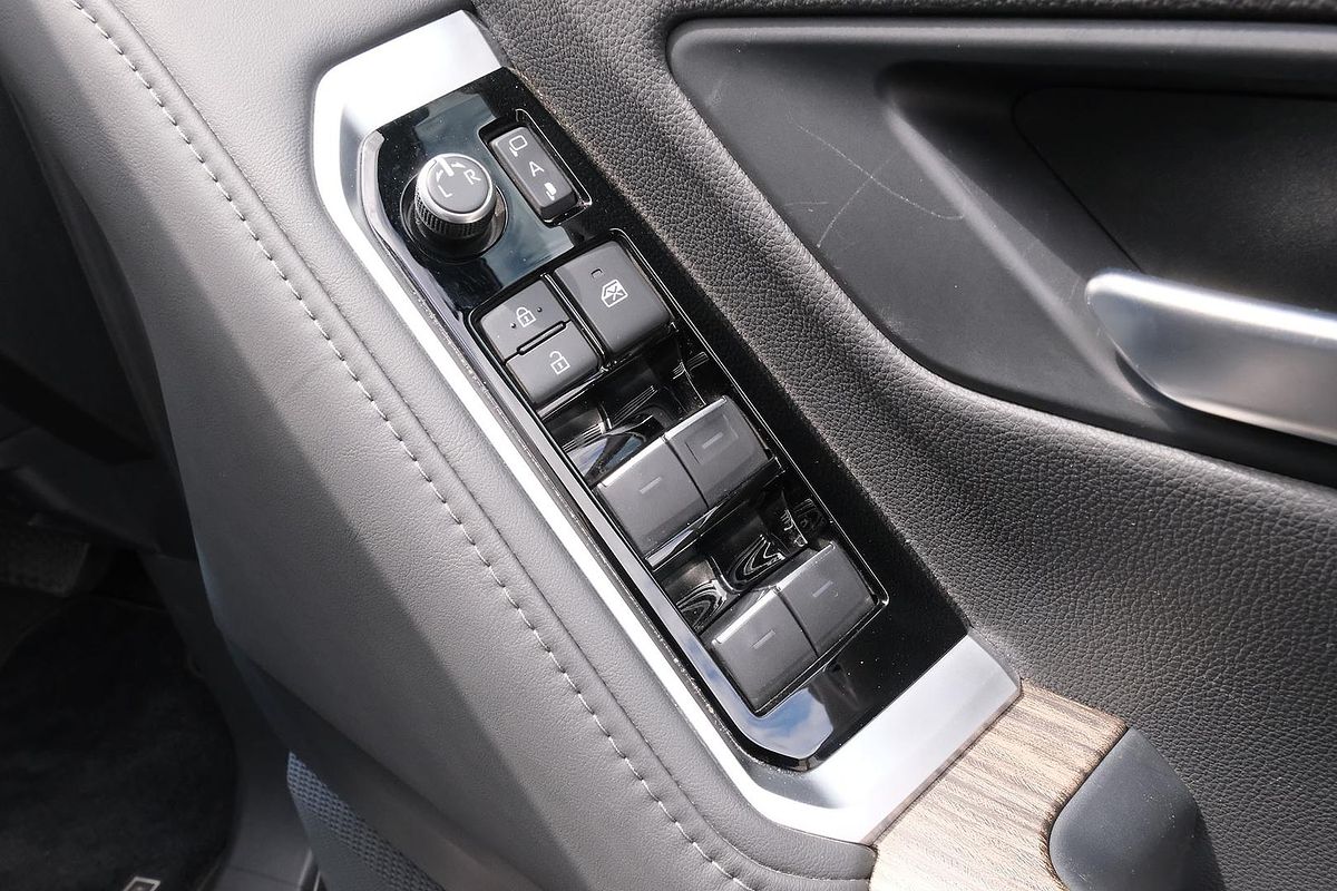 2023 Toyota Landcruiser VX FJA300R