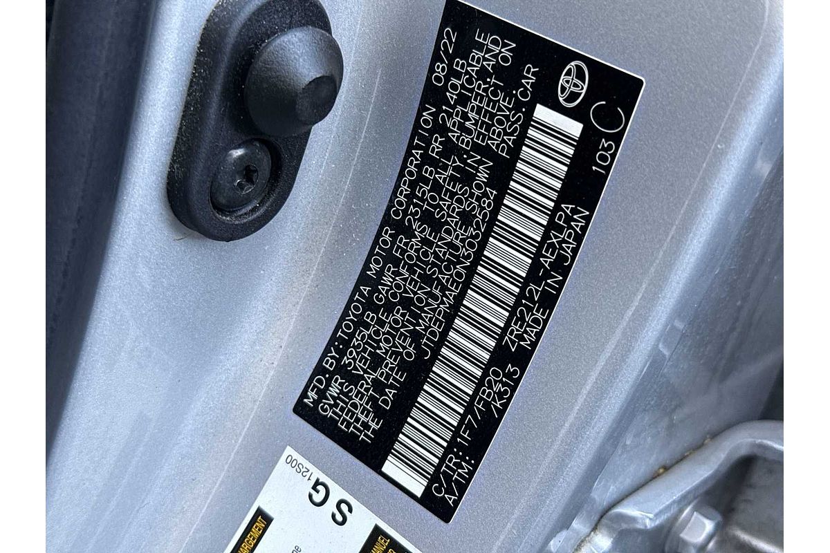 2022 Toyota Corolla LE