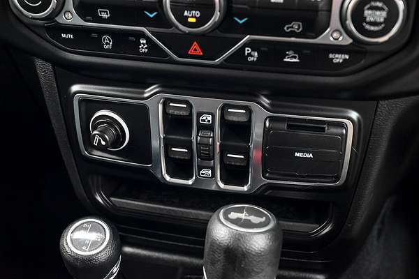 2021 Jeep Wrangler Unlimited Night Eagle JL