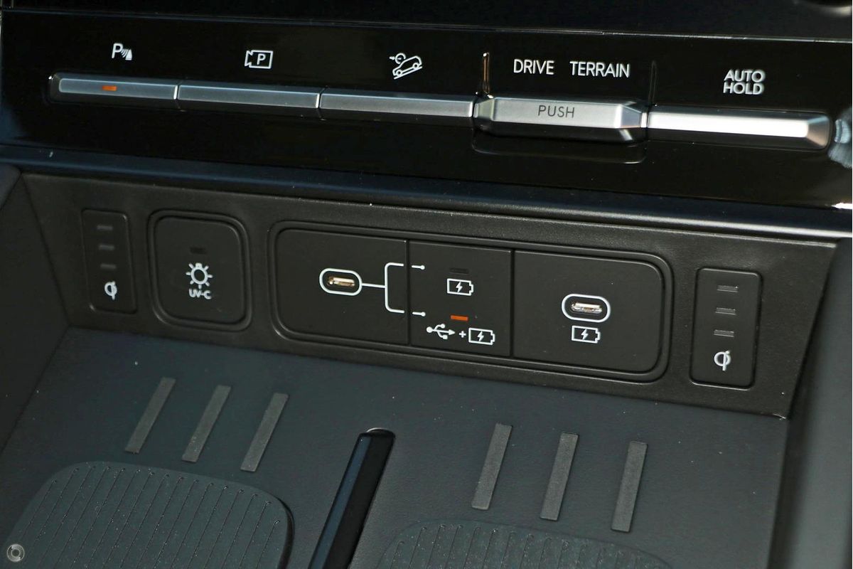 2025 Hyundai Santa Fe Hybrid Calligraphy MX5.V2