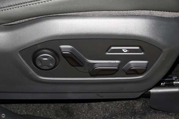 2025 Hyundai Santa Fe Hybrid Calligraphy MX5.V2