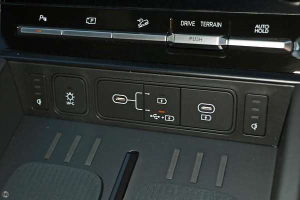 2025 Hyundai Santa Fe Hybrid Calligraphy MX5.V1