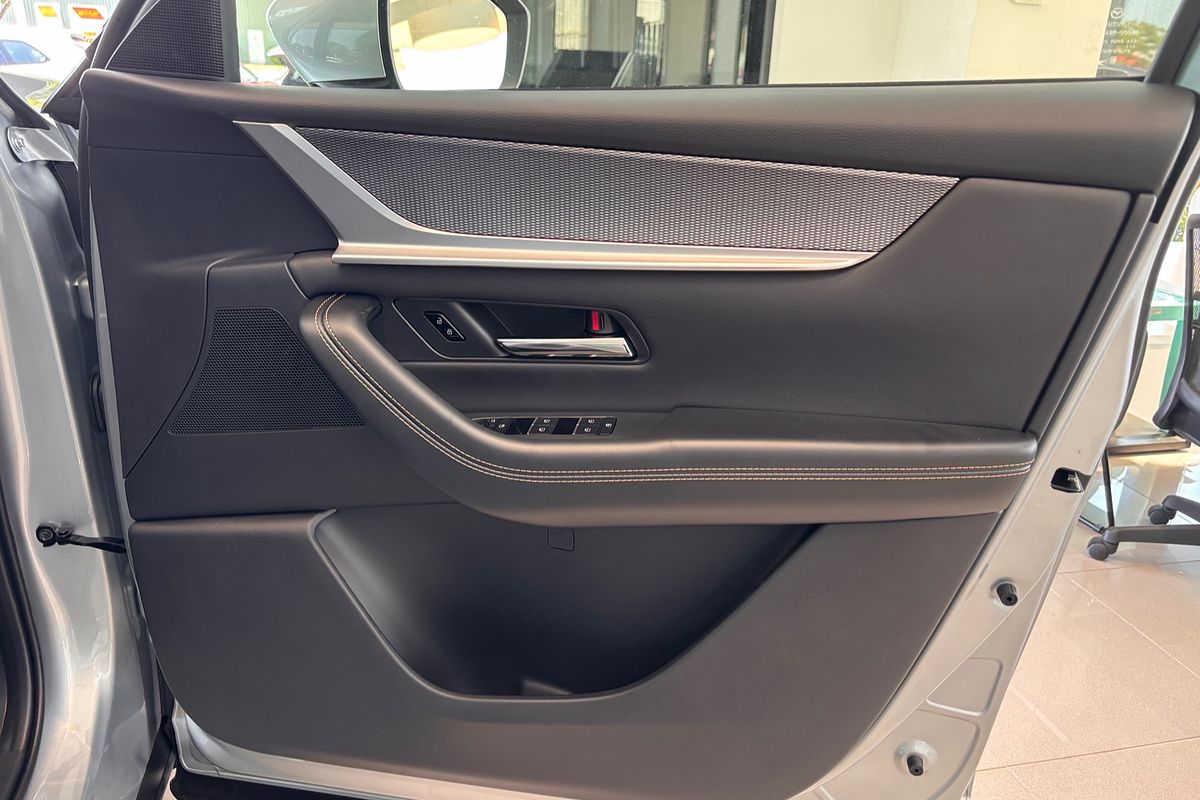 2025 Mazda CX-60 G25 Evolve KH Series