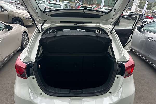 2025 Mazda 2 G15 Evolve DJ Series