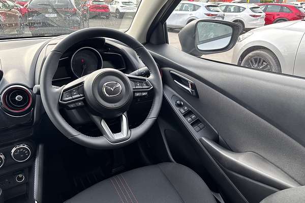 2025 Mazda 2 G15 Evolve DJ Series