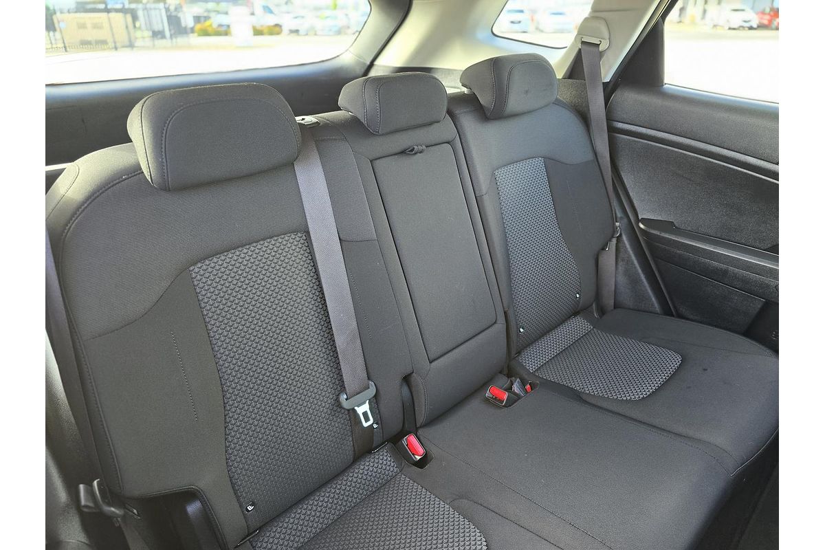 2022 Kia Sportage S NQ5