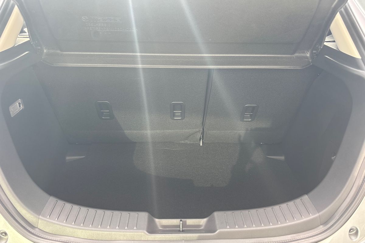 2025 Mazda 2 G15 Evolve DJ Series