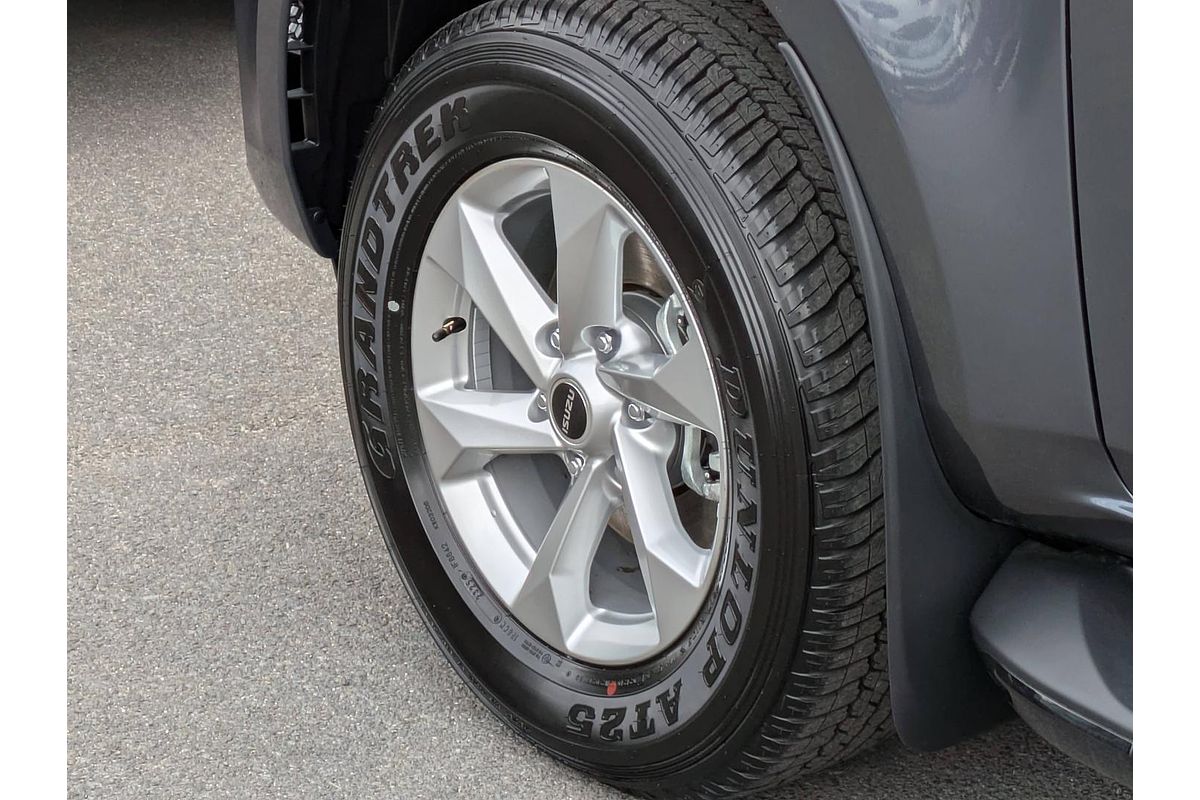 2025 Isuzu MU-X LS-M