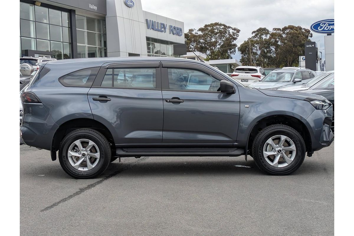 2025 Isuzu MU-X LS-M