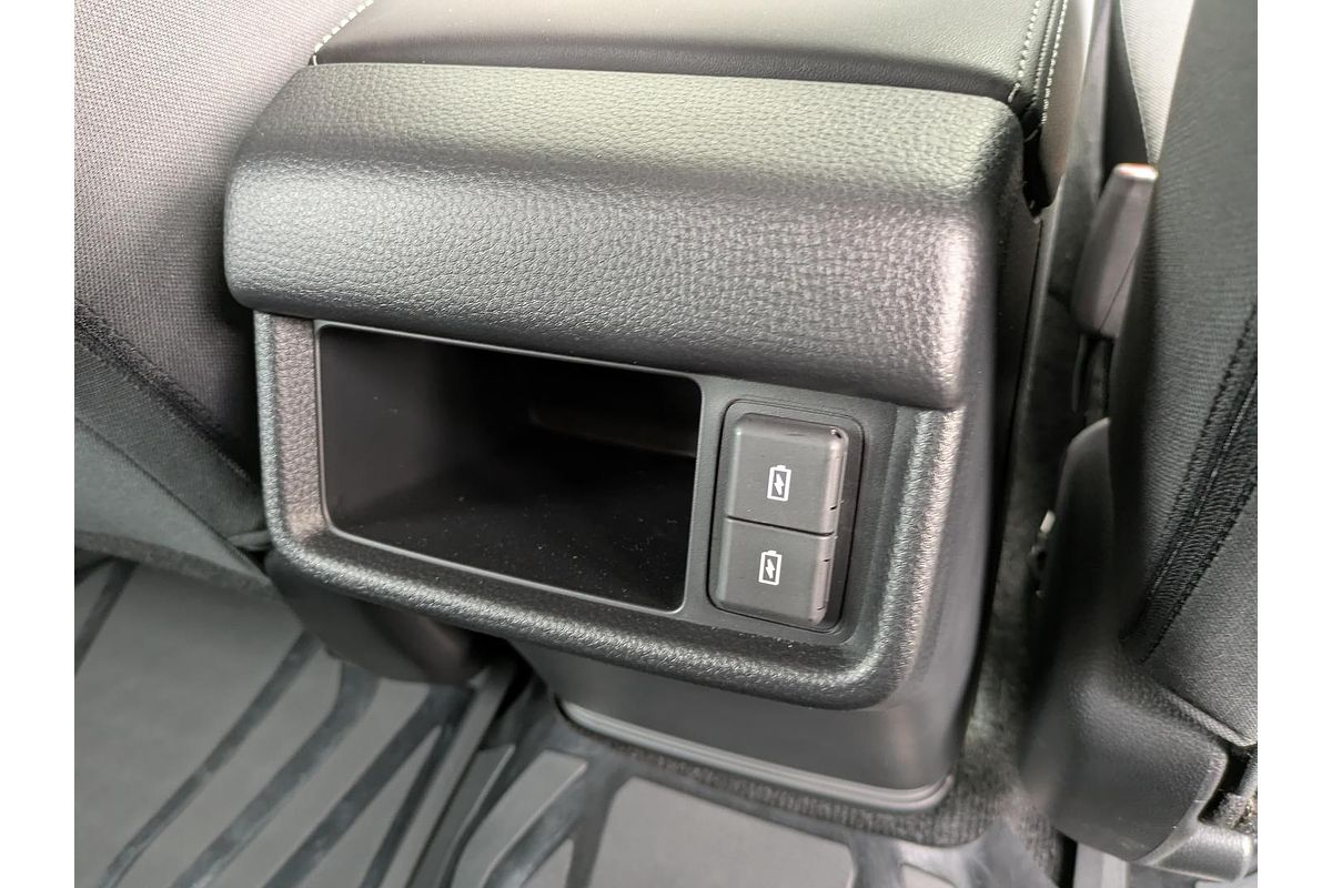 2025 Isuzu MU-X LS-M