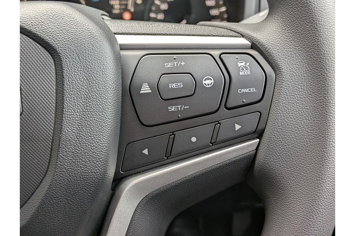 2025 Isuzu MU-X LS-M