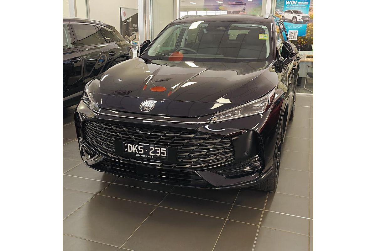 2025 MG HS Essence AS33
