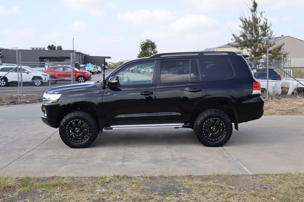 2020 Toyota Landcruiser GXL VDJ200R