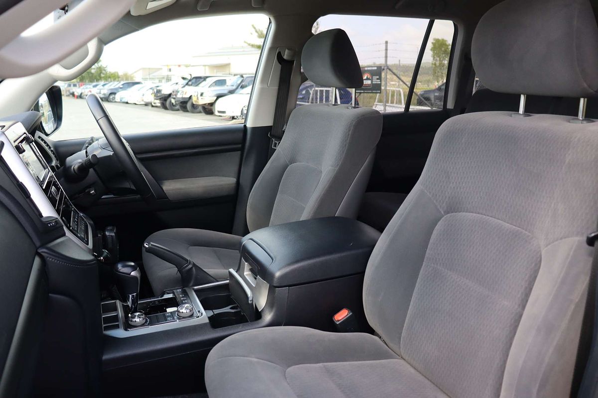 2020 Toyota Landcruiser GXL VDJ200R