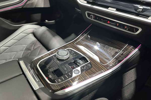 2025 BMW X5 xDrive30d M Sport G05 LCI