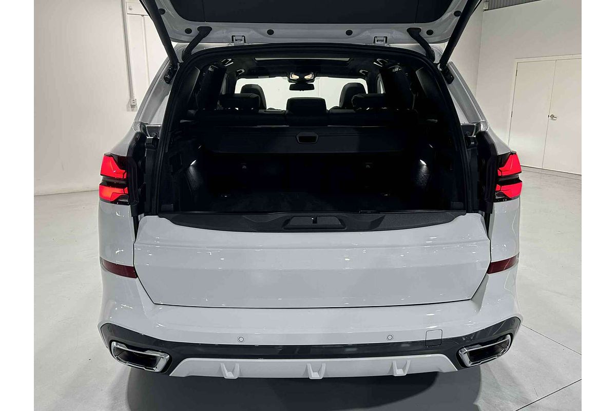 2025 BMW X5 xDrive30d M Sport G05 LCI