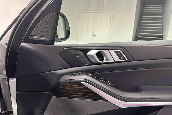 2025 BMW X5 xDrive30d M Sport G05 LCI