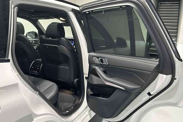 2025 BMW X5 xDrive30d M Sport G05 LCI