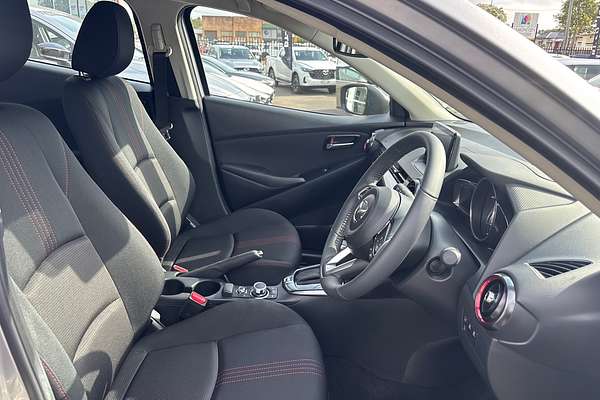 2025 Mazda 2 G15 Evolve DJ Series