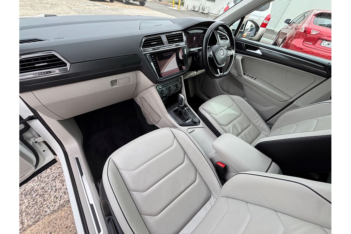 2017 Volkswagen Tiguan 140TDI Highline 5N
