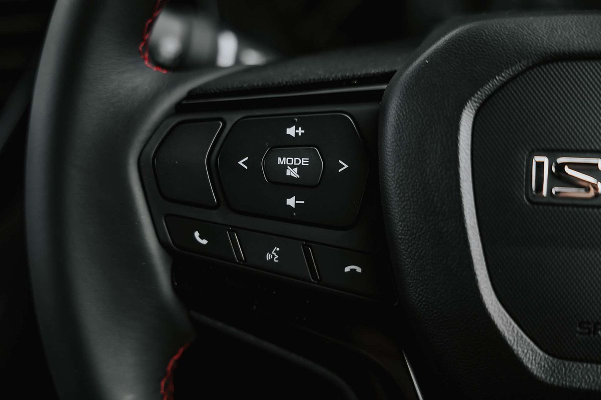 2025 Isuzu D-MAX X-TERRAIN  4X4