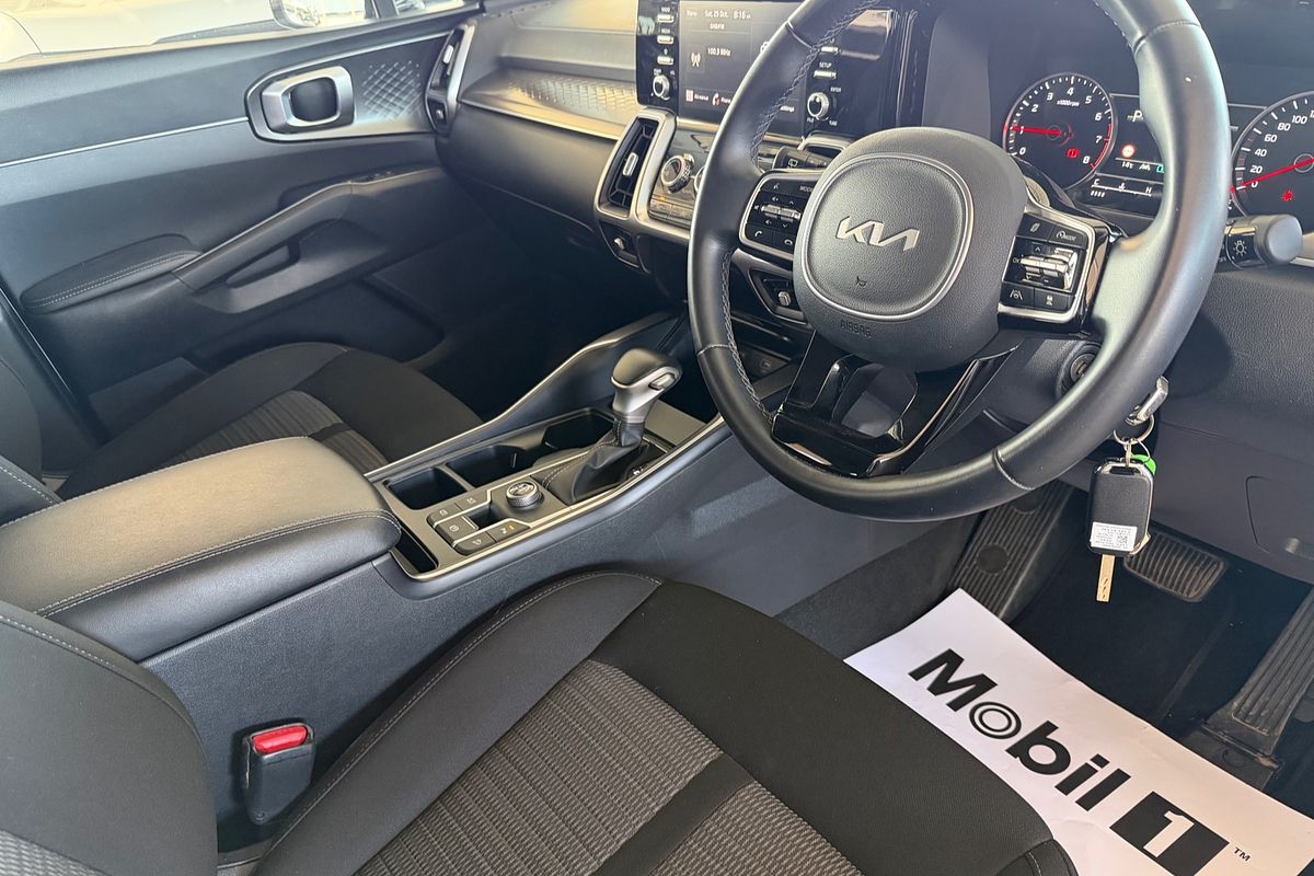 2022 Kia Sorento S MQ4