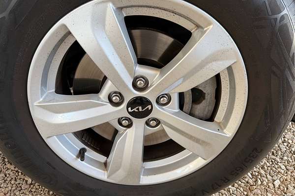 2022 Kia Sorento S MQ4