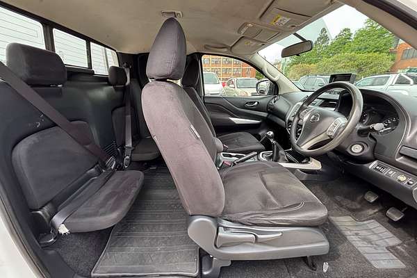 2018 Nissan Navara RX D23 Series 3 Rear Wheel Drive