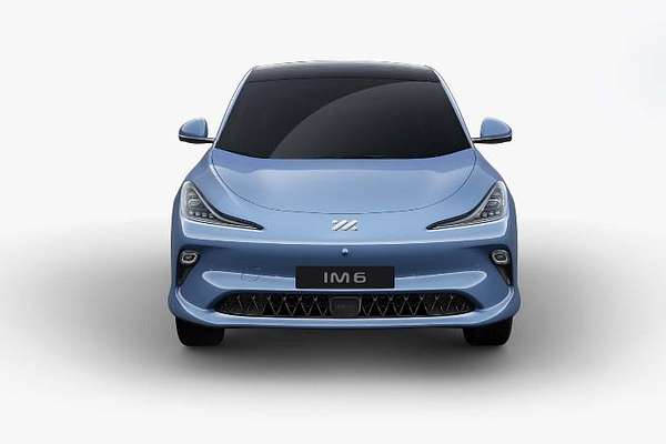 2025 MG IM6 Premium S12L