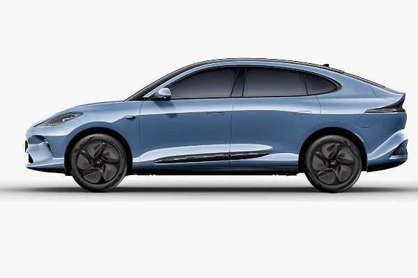 2025 MG IM6 Premium S12L